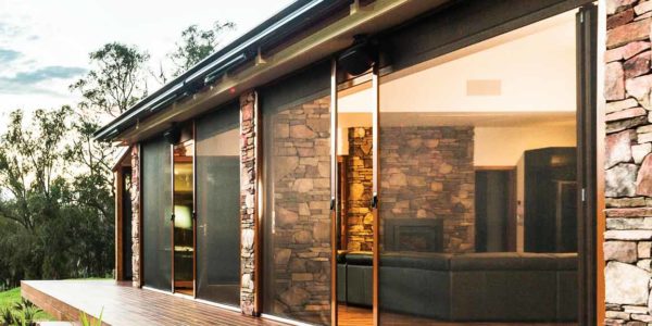 Smart Blind - Retractable Screens